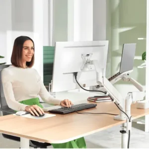 Dubbele monitorarm met laptoparm